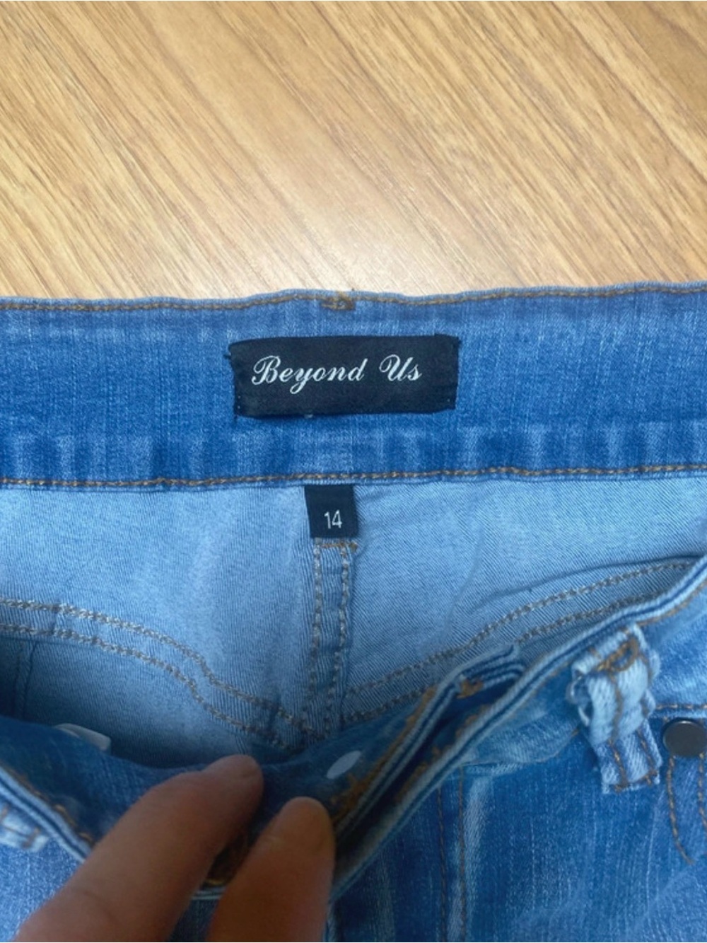 Beyond us - size 14 - Women's Light Blue Denim Jeans - Casual Skinny Fit EUC - Picture 4 of 6